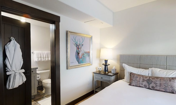 Slopeside Villa - Image 32